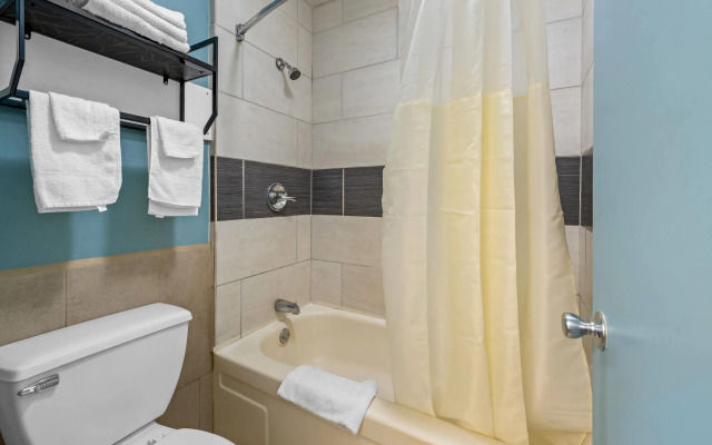 Econo Lodge Charlotte Airport Area