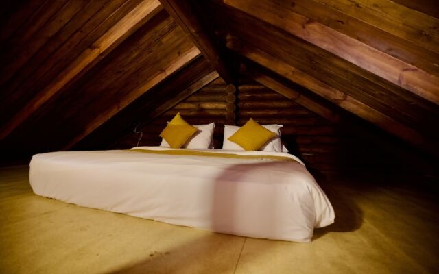 Wood Hills Hotel & Resort