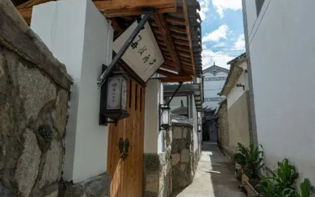 Two thousand inn above sea level
