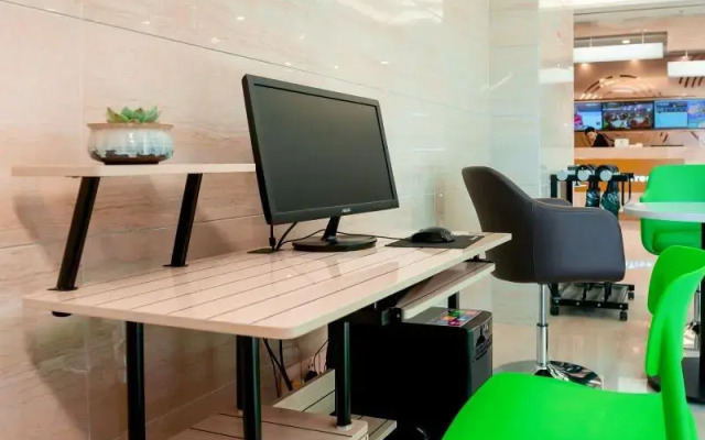 GreenTree Inn Suzhou Zhangjiagang Tangshi Town Yangzi Road Express Hotel