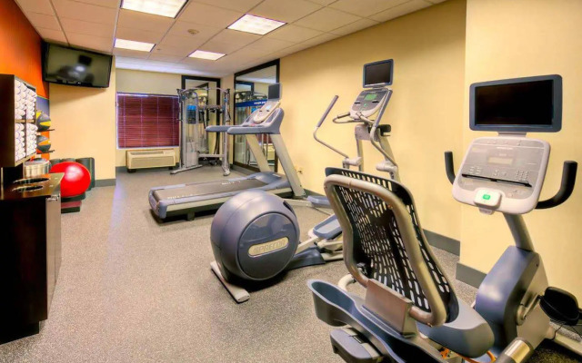 Hampton Inn & Suites Palmdale