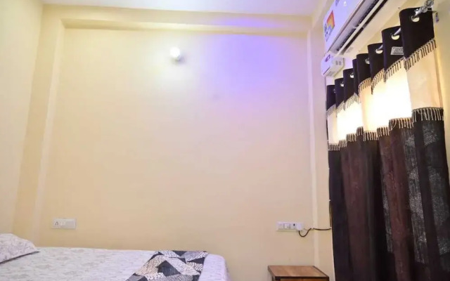 New Kashi Paying Guest House By GRB