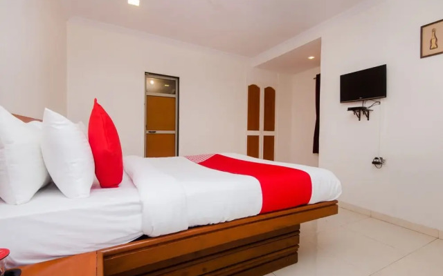 Nest Inn By OYO Rooms