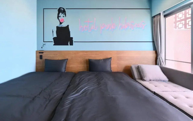 Hotel Pink Hibiscus