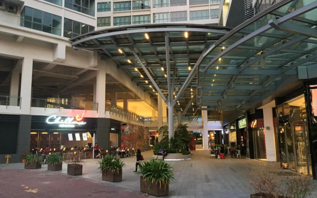 Borneo Coastal Residence - IMAGO Mall