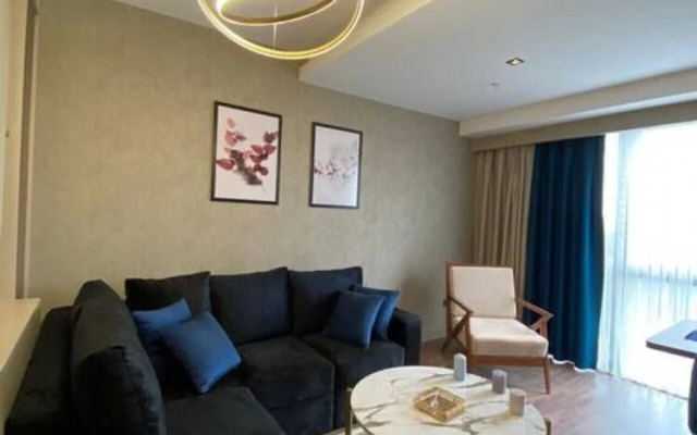 Stylish Suite - Near Mall of Istanbul