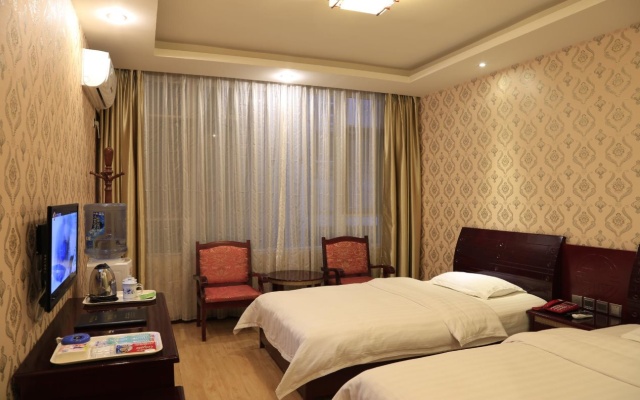 Happy Hotel – Guest Rooms – Leshan