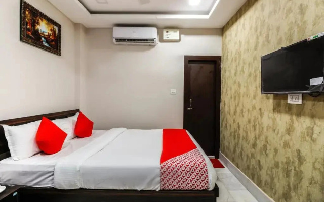 Shiva Guest House by OYO Rooms