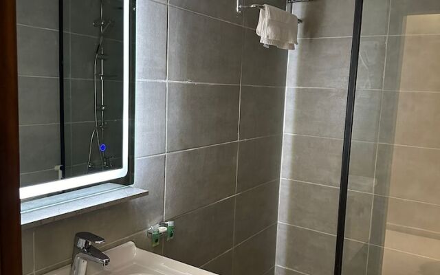 Ghima Apartments