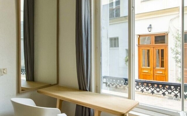 Jardin du Luxembourg Studio