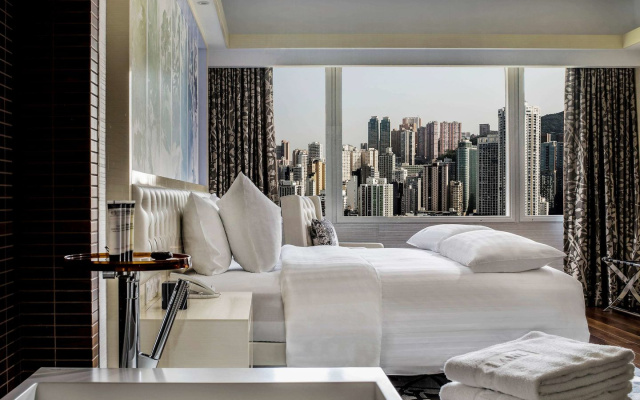 The Park Lane Hong Kong, Autograph Collection