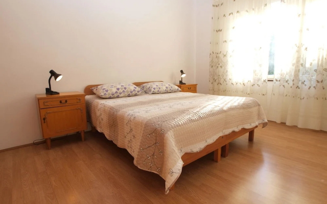 Apartment 1435