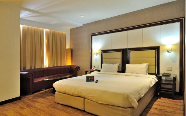 FabHotel Rajouri Garden Main Market