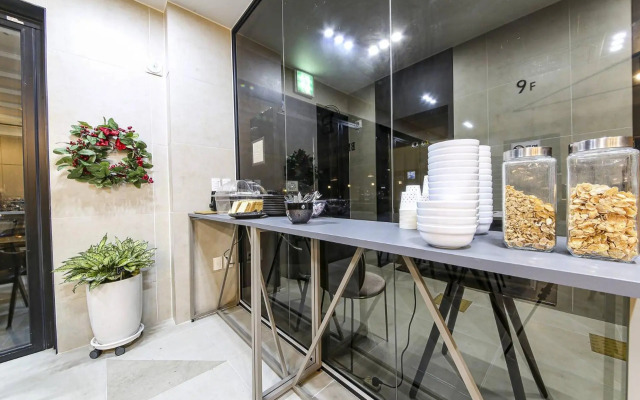 Brown Dot Hotel Business Busan Station