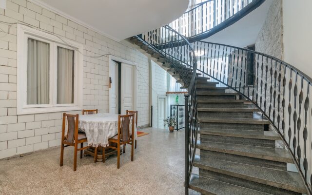 Anna's Guest house