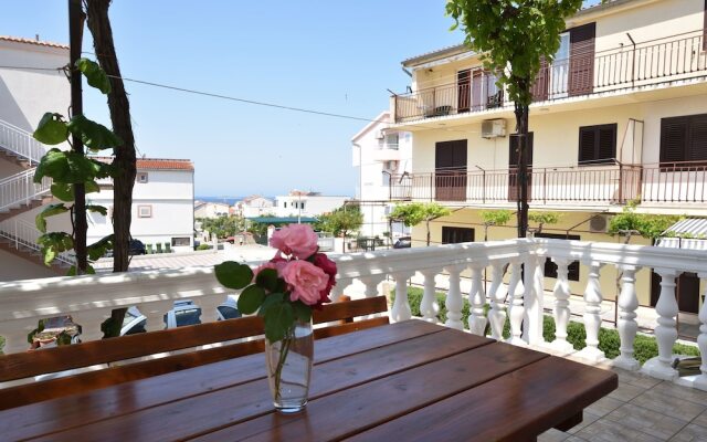 Apartments Nera