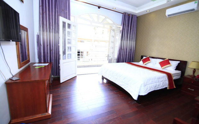 Truong Giang Hotel