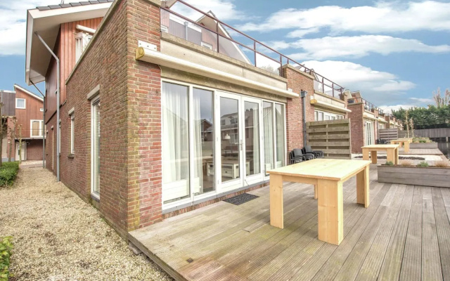 Nice Apartment with Dishwasher near Amsterdam