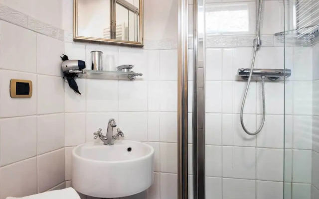 Hotel Antico Furlo