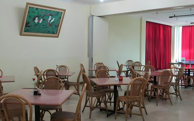 Hotel Lautze Indah