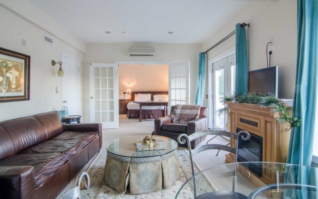 The Columbia Inn at Peralynna Manor