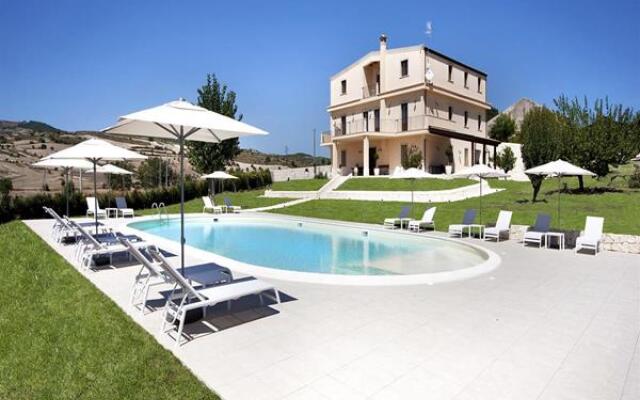 Arucimeli Country House
