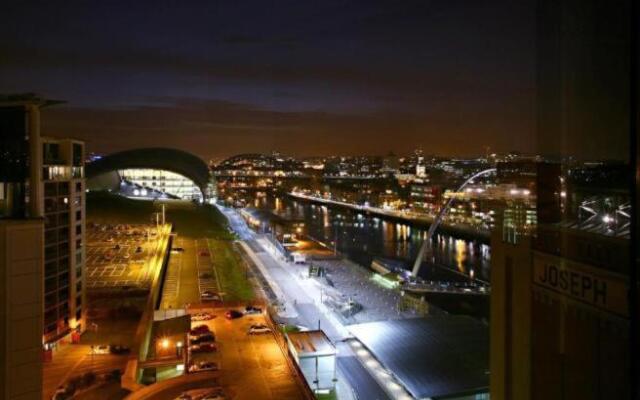 South Shore Road, Gateshead