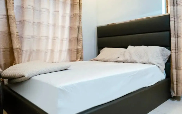 Ocean Breeze Luxury Apartments