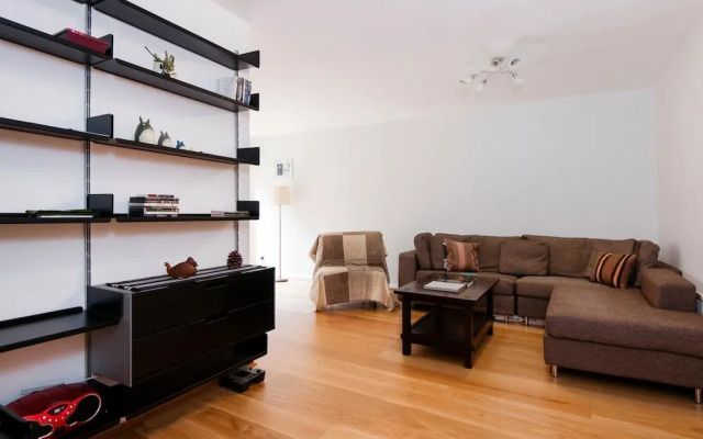 Lovely Flat in Literary London