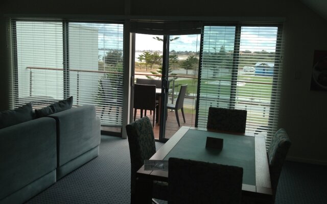 Sea Side Villa 3B