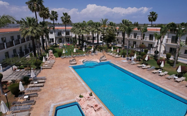 Loutsiana Hotel Apts