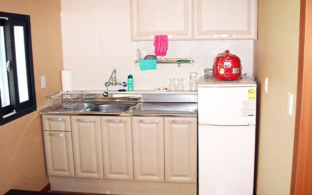 Danyang Banggoksan Gildala Pension