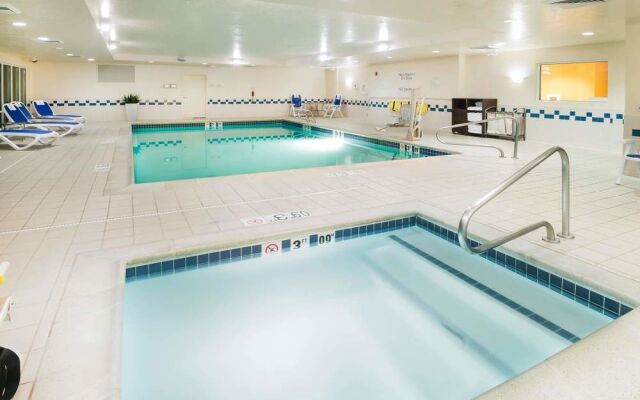 Fairfield Inn & Suites Burley