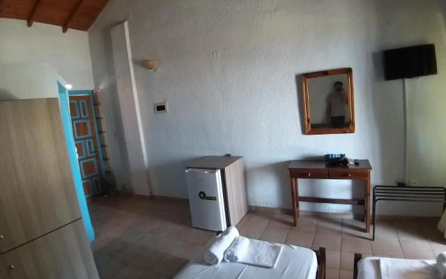 Stoupa Properties Rooms