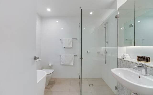 HomeHotel - Boutique and Luxurious Apartment, Super Clean