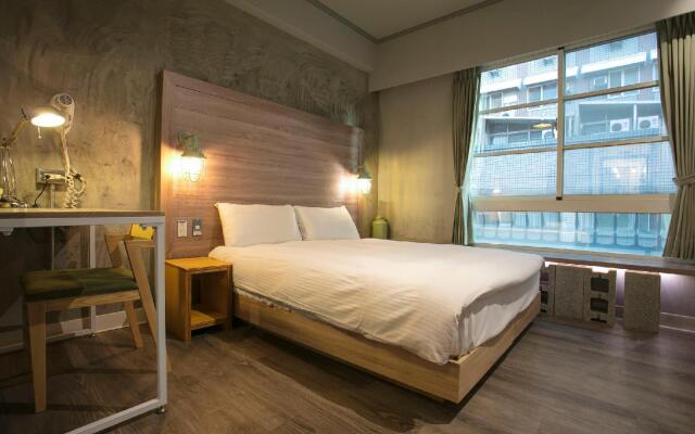 Tomer Hostel
