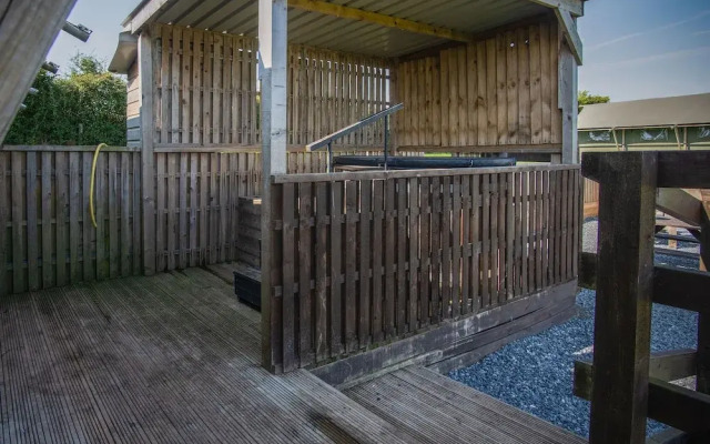 Three Cliffs Glamping Tent - Llangennith