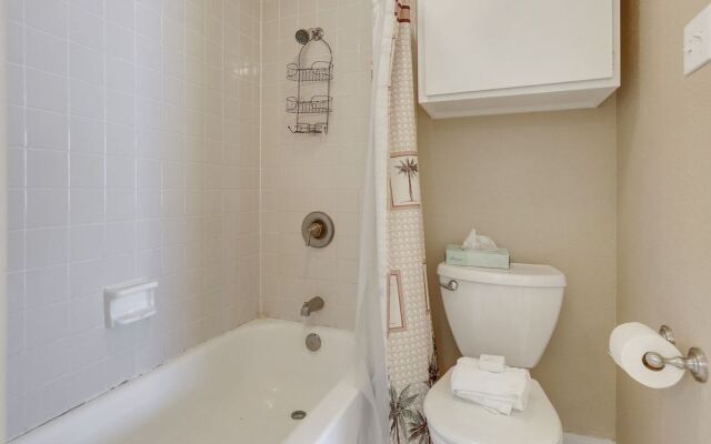 Seascape 1308 - 2 Br Condo