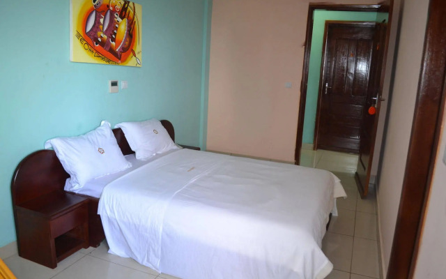 Hotel Pentagone