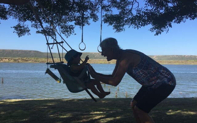 Riverfront Backpackers