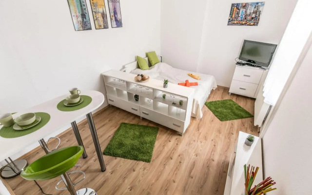 Balzac Apartment