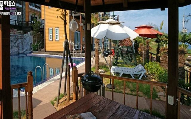 Gajodo Fullhouse Pension