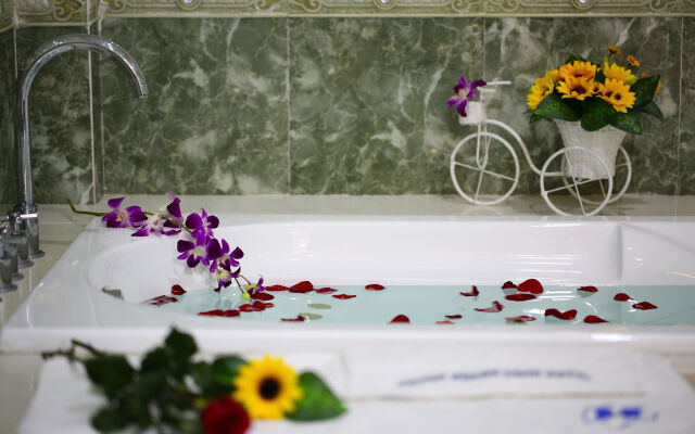 Thanh Hoang Chau Hotel