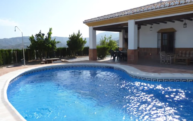 Malaga 101846 3 Bedroom Holiday home By Mo Rentals