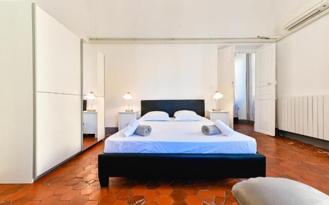 Appartement Hyper-Centre-Cours Napoléon-Ajaccio