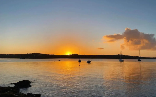 Schull Harbour Hotel & Leisure Centre