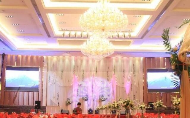 Hongda Longmen Hotel