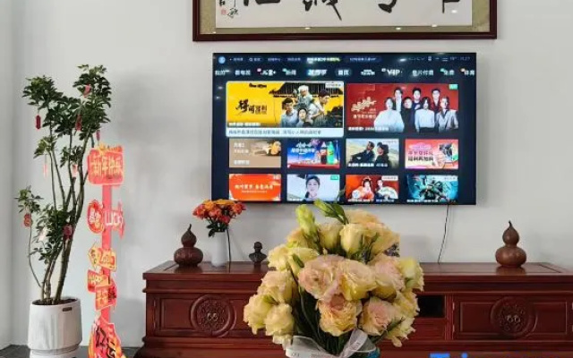 Dongxing Yuehai Hotel (Golden Beach on Wanwei Island) — 2-star hotel in Fangchenggang