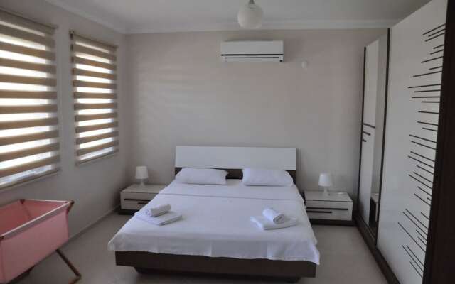 Beautiful 4-bed Villa Private Pools