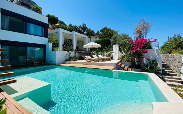 Yalikavaks Finest Mansion